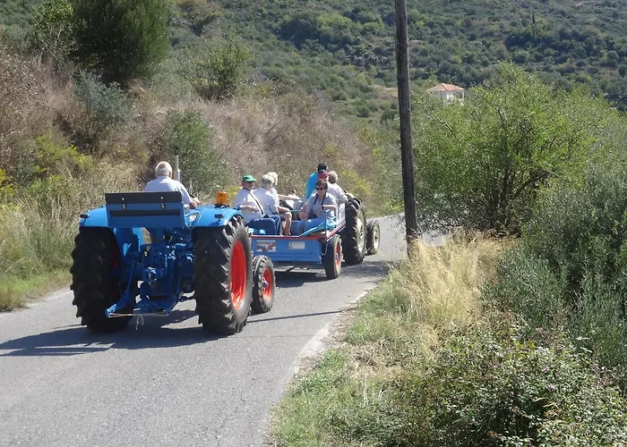 Elixirion Πανσιόν Καραβοστάσι