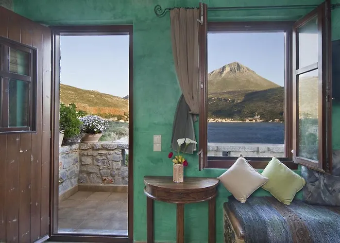 Elixirion Πανσιόν Καραβοστάσι